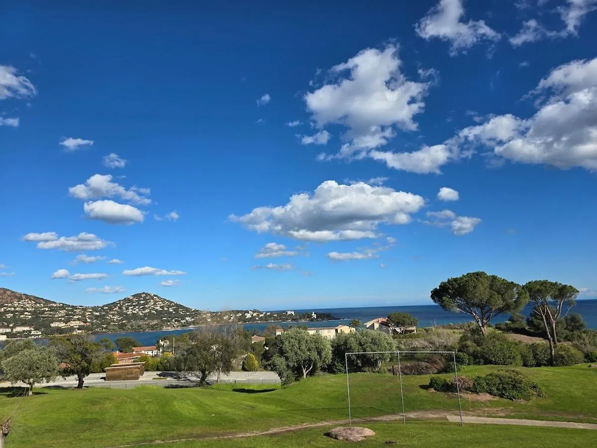 Perle Turquoise Apartment Saint-Raphael